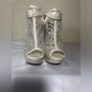 Elegant White Lace Peep-Toe  Back Zipper Platform Women's Shoes